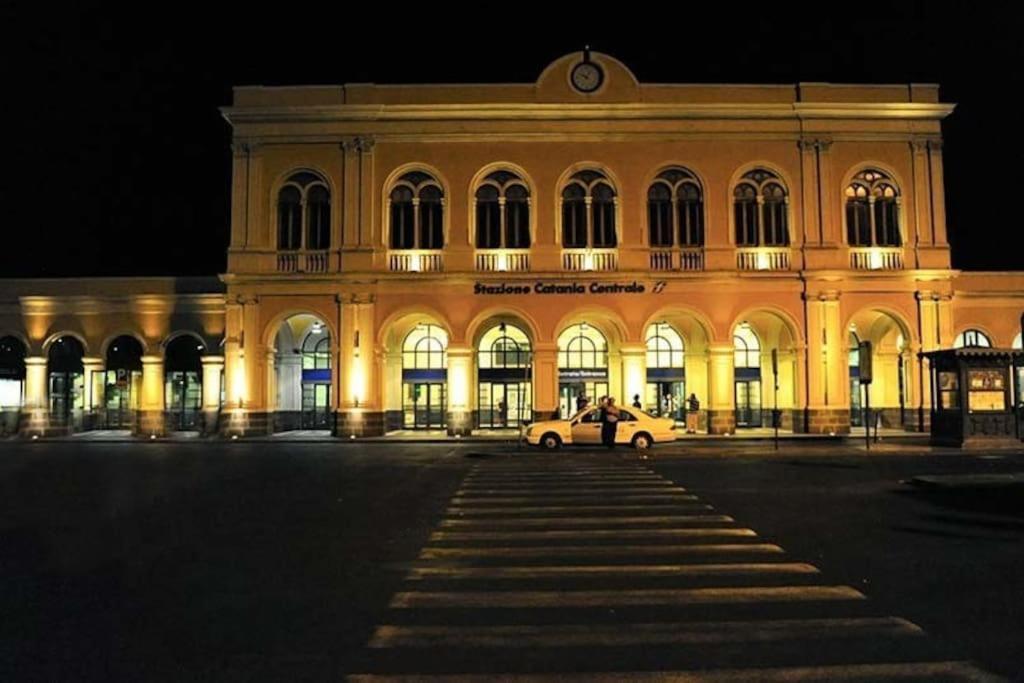 Station Centrale Appartamento Aeroporto di Catania Fontana Rossa